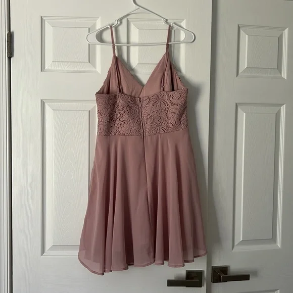 Women’s Large Lulus Pink Dress - Picture 3 of 5